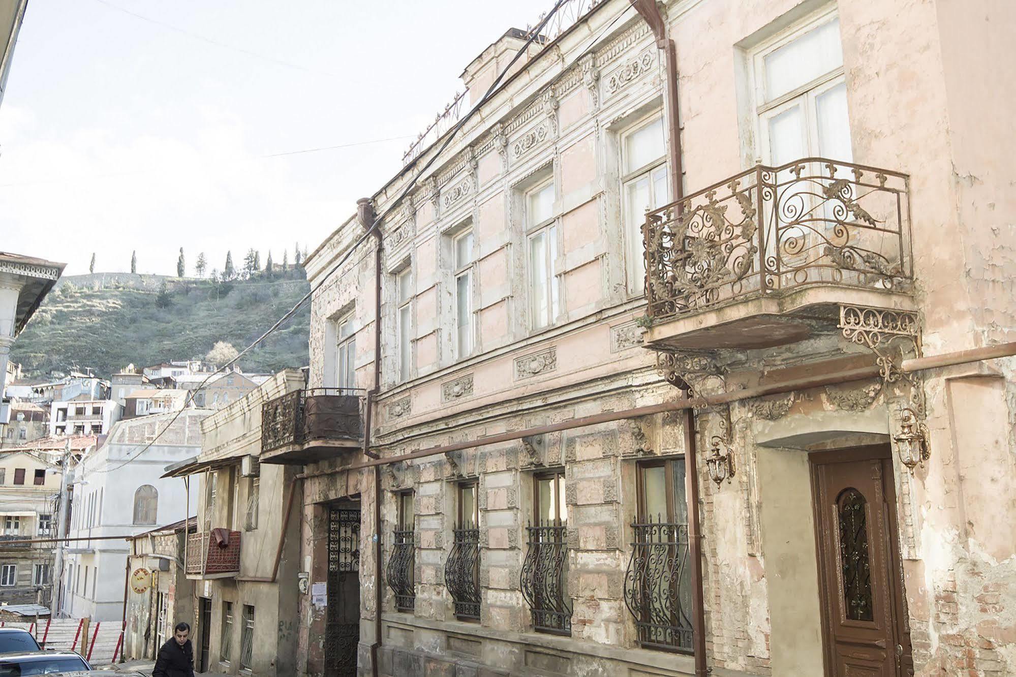 Tbilisi Core Aquarius Exteriör bild